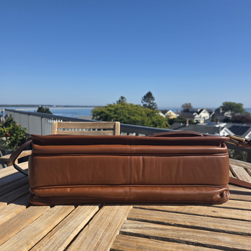 NEW, Vintage Coach, Organizer Brief - Picture 10 of 16